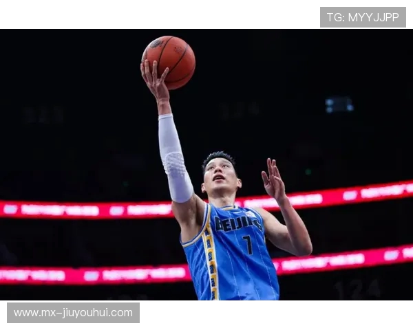 思南足球10号球员领衔新赛季，带队冲击冠军目标全新启航